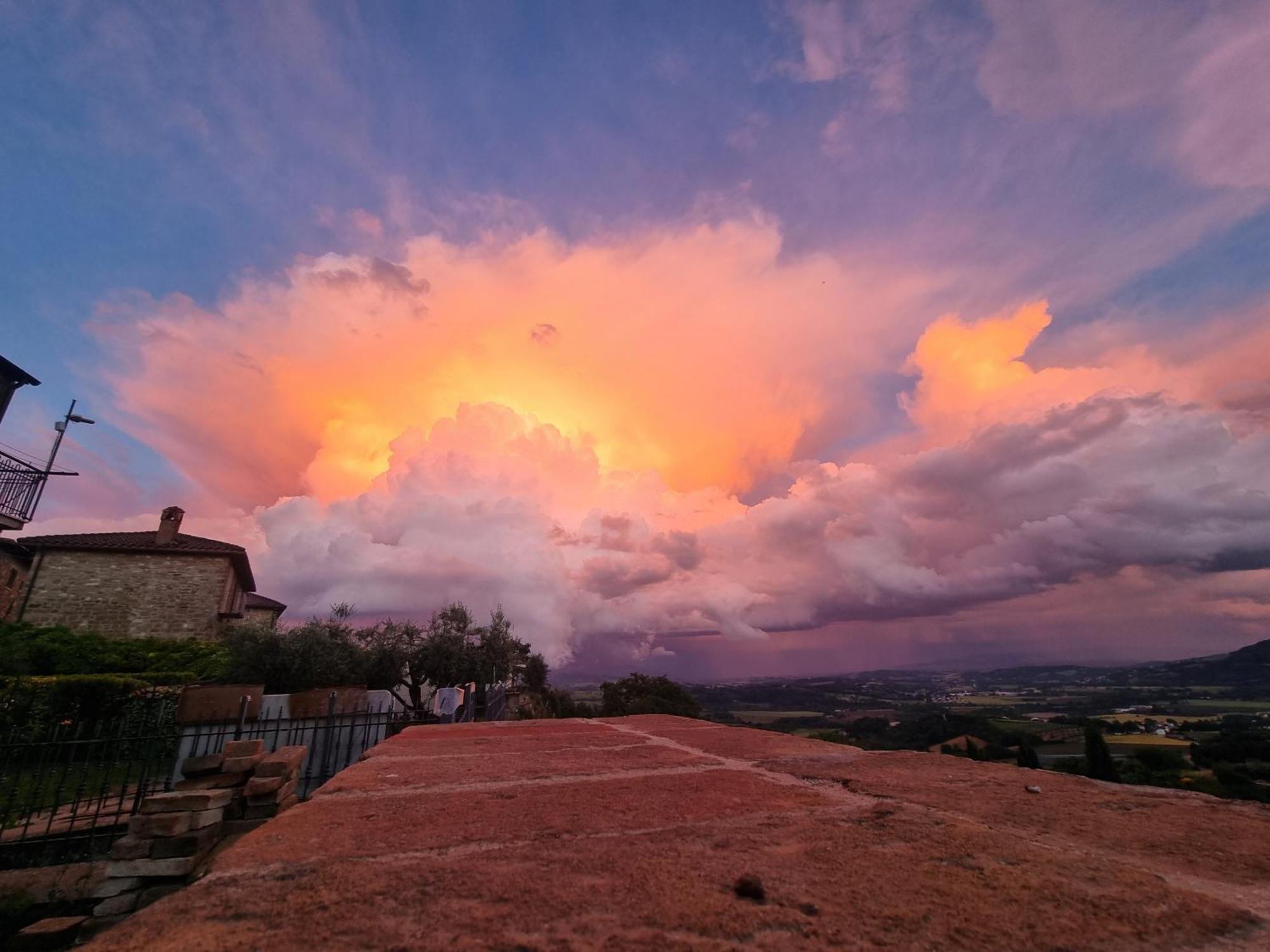 Vesionica Holiday House Perugia Civitella Benazzone Esterno foto